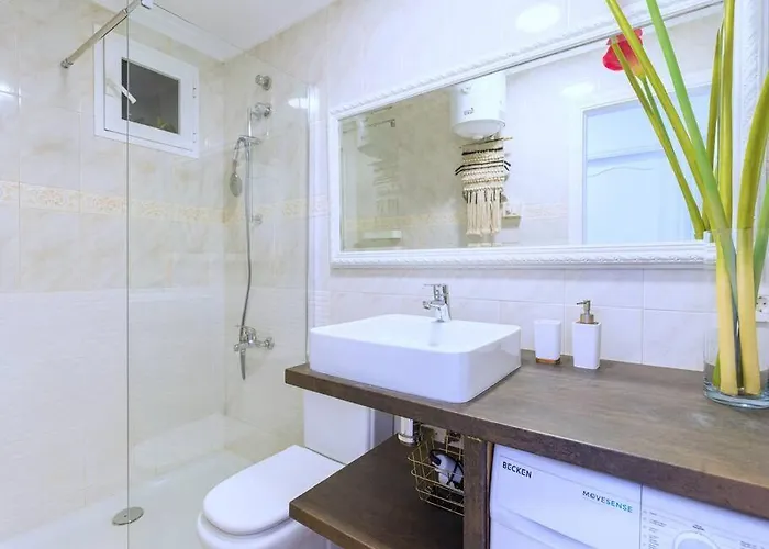 Spectacular Views In Part Of Canteras *