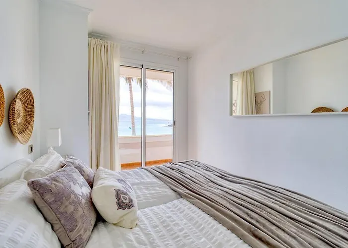 Spectacular Views In Part Of Canteras